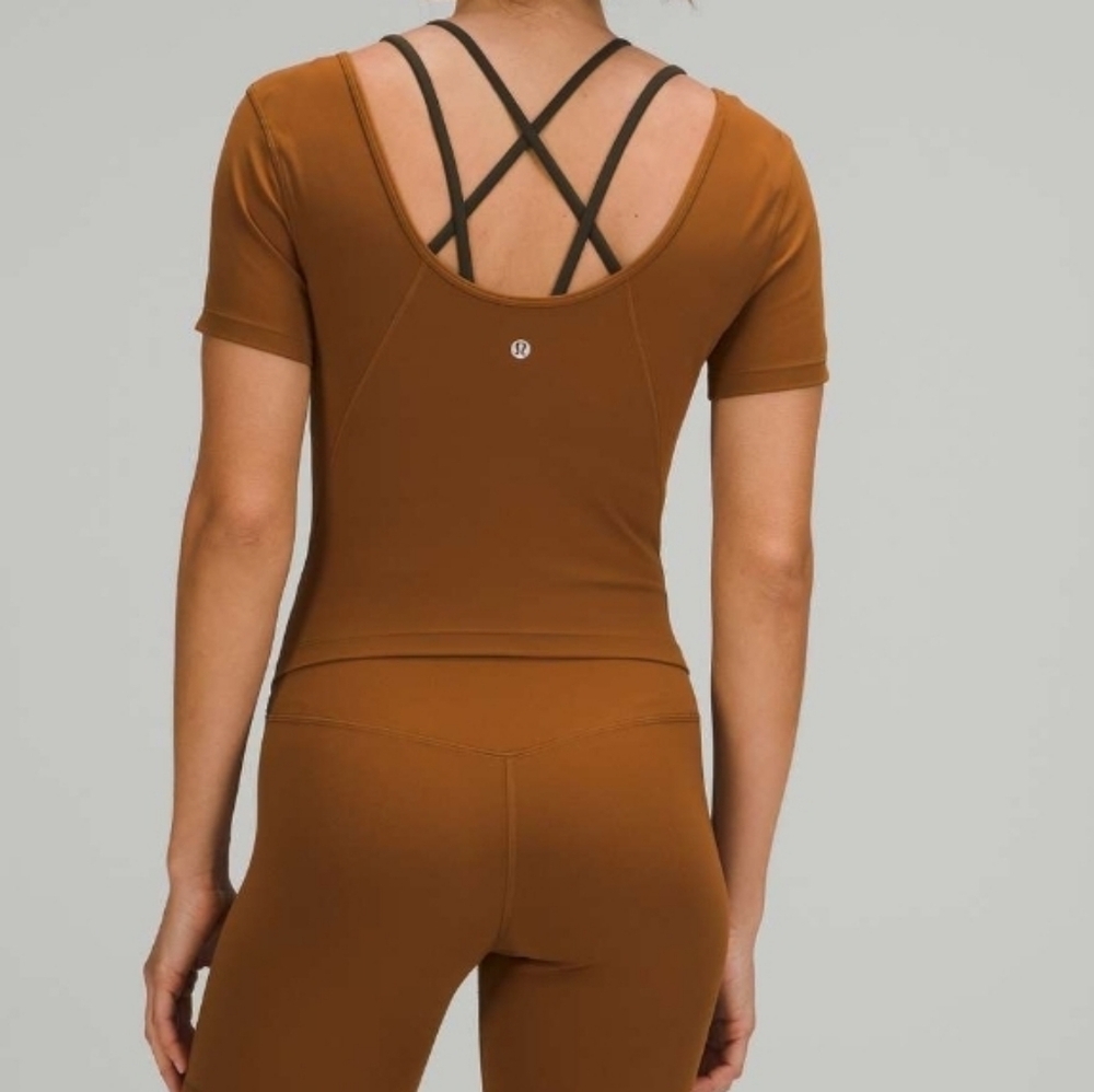 Lululemon Align Tee - Picture 4 of 8